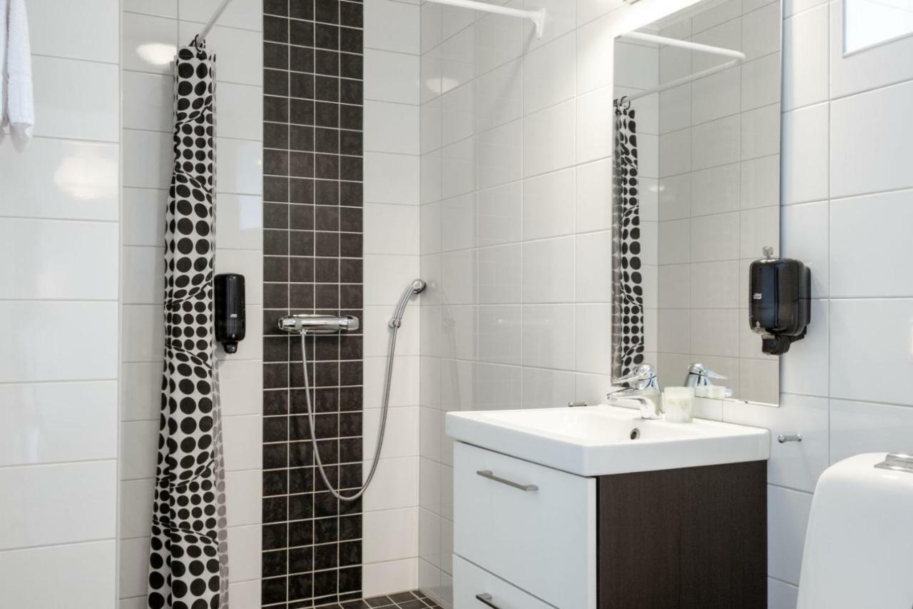 Ettsmart Hotell Sollentuna Exterior foto